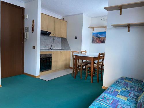 Passo del Tonale Apartment | Mountain View