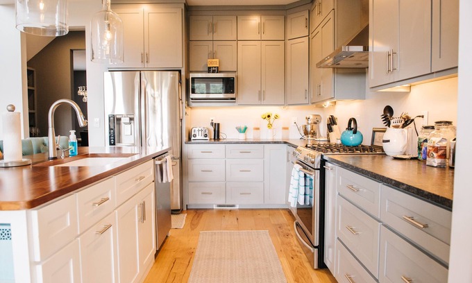 Forest House | Mountain View Retreat - Plenty of Space and Extras