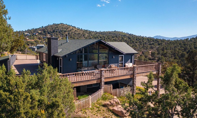 Payson Cabin | Mountain Views at Rim Country Chalet
