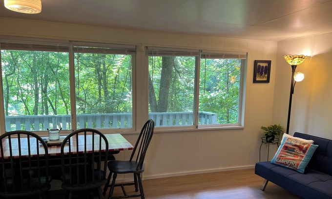 Bryson City Cottage | Mountainside Cottage