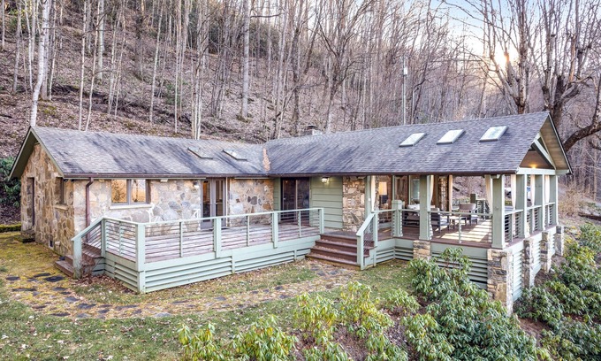 Waynesville House | Mountainside home with outstanding views, covered deck, & central AC
