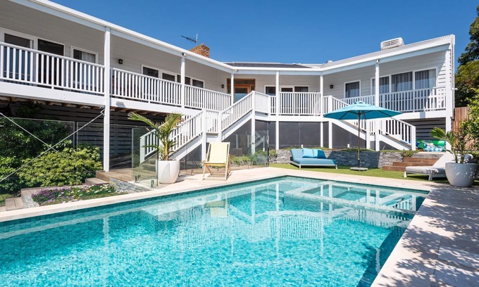 Mornington Peninsula House | Mt Martha Coastal Retreat | Pool & Water Views