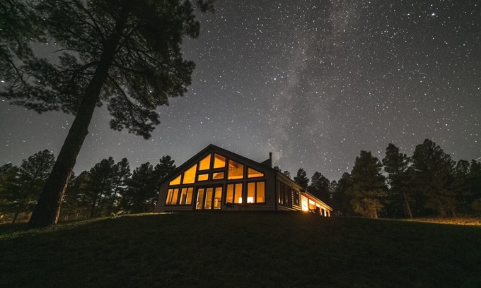 Pagosa Springs House | Mt. Views with Hot Tub & Sauna for 6 guests