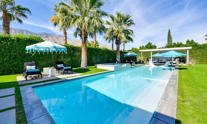 Palm Springs House | Mtn Views and Outdoor Oasis Palm Springs Home!
