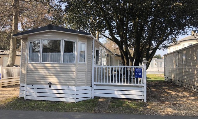 Mudeford Ski Chalet | Mudeford Beach Lodge
