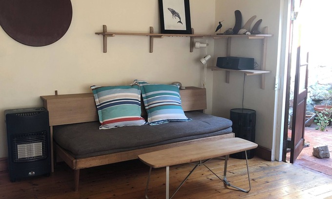 Kalk Bay Apartment | Muizenberg Magic-beach and mountain apartment