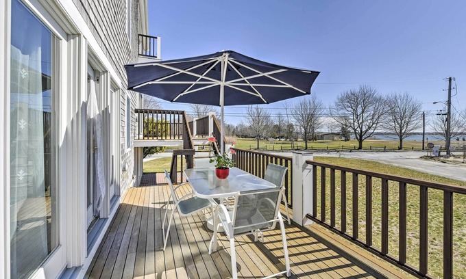 Marion Center Cottage | Multi-level Marion House: Loft, Deck + Ocean Views