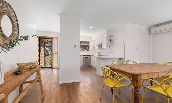 Laurieton Apartment | Muse on Norman - Newly renovated 2 bedroom unit