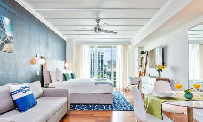 Coconut Grove Apartment | MVR-See the City Sparkle-Every Night