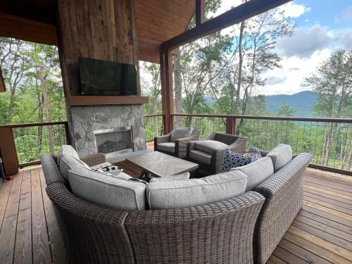 Banner Elk House | My Happy Place at Eagles Nest