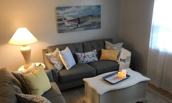 Fayetteville Condo | My Happy Place -Pet Friendly Home Close To It All