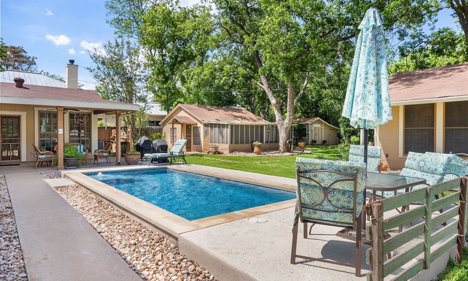 Fredericksburg House | My Little House | Hot Tub | Shared Pool