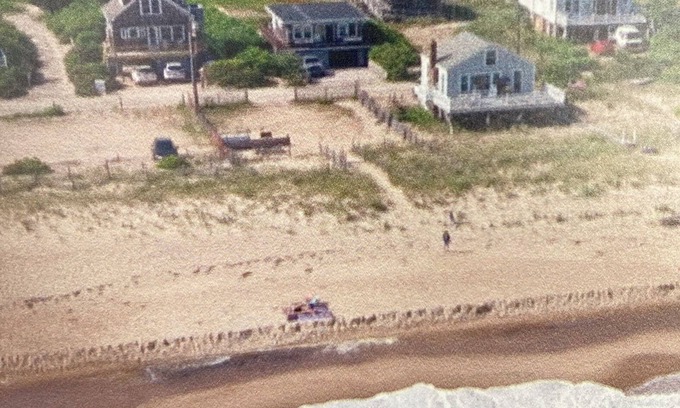 Charlestown Cottage | My Piece of Heaven Sun-Fri rentals Cancellation 8/10-8/15 ocean/pond view