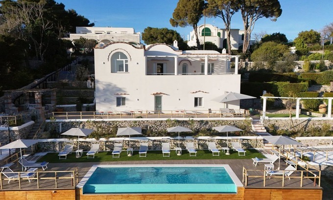 Anacapri Villa | MyExclusiveItaly - Elegant Villa in Anacapri | Infinity Pool & Design