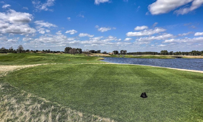 Waterford Plantation Condo | Myrtle Beach Condo w/ Golf: 9 Mi to Boardwalk!