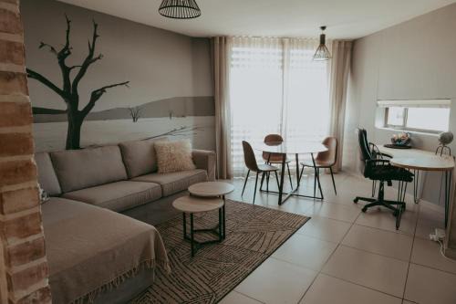 Windhoek Apartment | NAMIB Suite - Luxury Apartment near Grove Mall & Hospital Airbnb