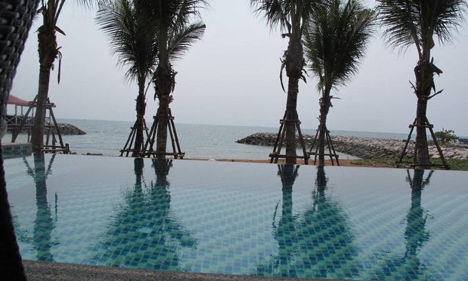 Na Chom Thian Hotel | Nantra Pattaya Baan Ampoe Beach