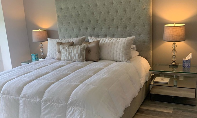 Naples Heritage Condo | Naples Heritage Veranda/2 bed. 2 bath. plus den