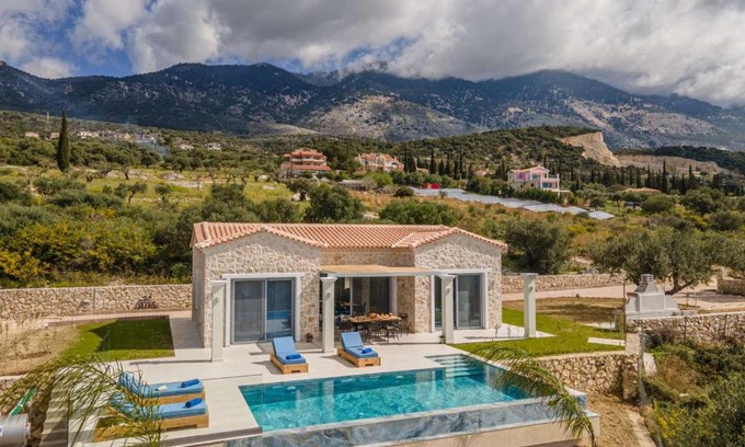 Leivathos Villa | Natural Stone Villas Kefalonia