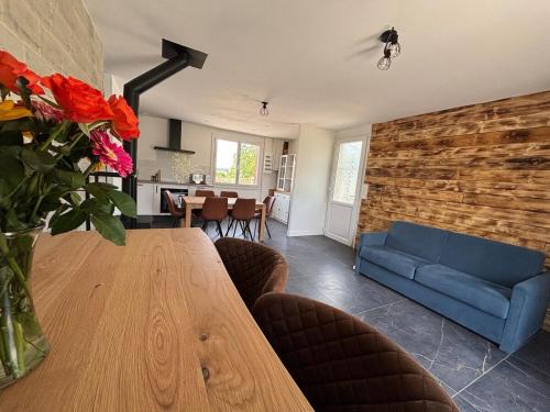 Cosne-Cours-sur-Loire House | Nature & jacuzzi, 1 hr 45 min from Paris