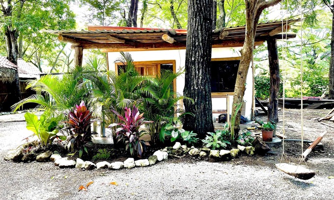 Samara Villa | Nature Lovers Paradise w/outdoor bath - 4 min walk from the beach!