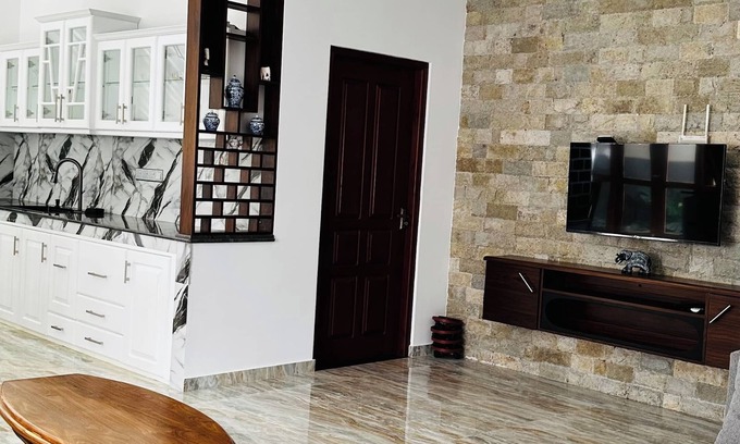Hikkaduwa Apartment | Nature Meets Comfort – 2BR Modern Stay Near Hikkaduwa Shores