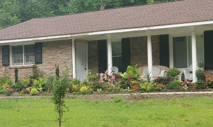 Church Street House | Nature"s Hideaway at Atlanta Airport