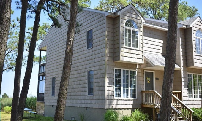 Chincoteague House | Nature's Retreat - Marsh & Wetland Views
