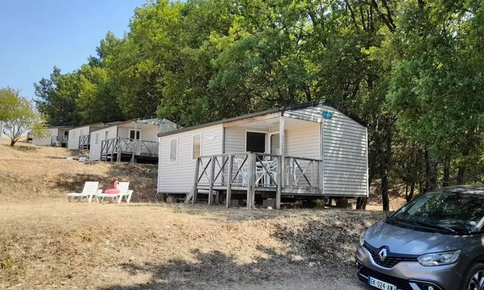 Valensole House | Naturist Camping Tikayan Petit Arlane * - MONTANA ECO 6 people