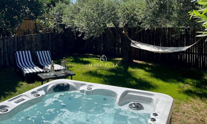 Ronciglione Villa | Natuscia Country Villa - Private Jacuzzi - Garden