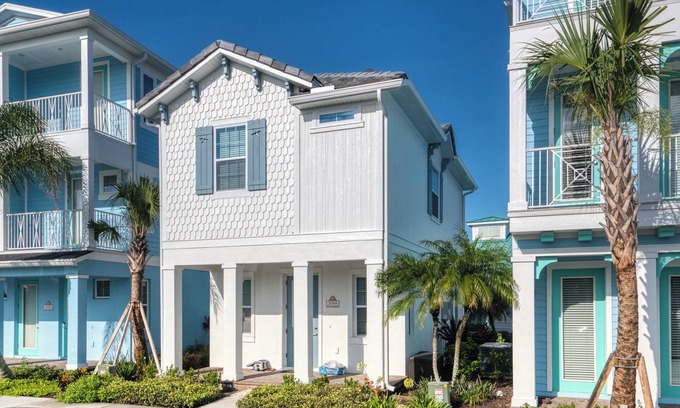 West Kissimmee Cottage | Nautical Cottage with Private Hot Tub near Disney with Margaritaville Resort &.
