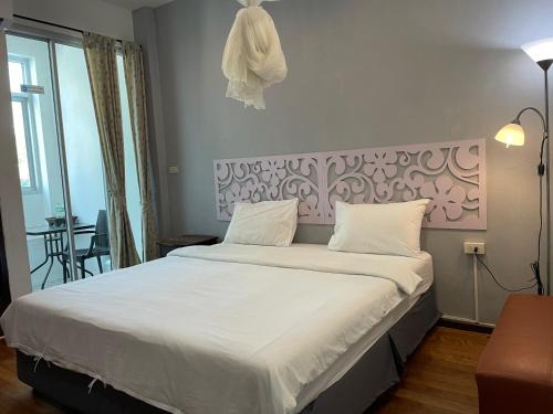 Talat Yai Hotel | Nawaporn Place