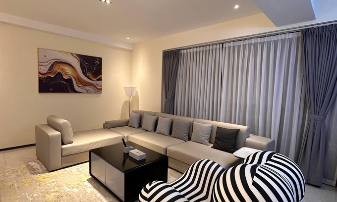 Westlands Apartment | nDesigner 3-Bedroom with Gym, Workspace & fans in Leafy Westlands GTC,KMNTS