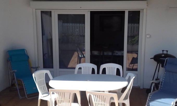 Saint-Georges-d'Oleron Apartment | NEAR BEACH HOLIDAY RENTALS