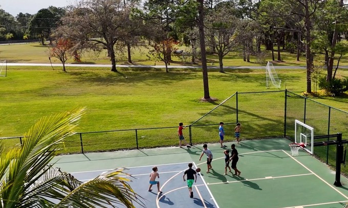Jensen Beach House | Near Beach W/Private Lake, Tennis + More!n