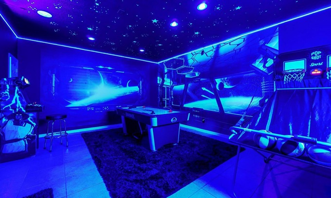 West Haven House | Near Disney w/Star Wars Game Room & Private Pool