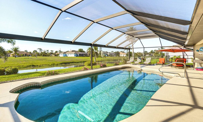 White Marsh House | Near Golf & Beaches: Luxe Home in Rotonda West!