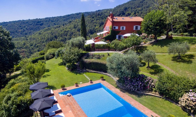 Rignano sull'Arno Villa | near hamlet San Donato, in the Tuscan countryside about 15 km from Florence