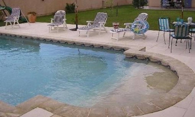 Pernes-les-Fontaines Villa | Near hillside with private pool, pretty Provencal villa.
