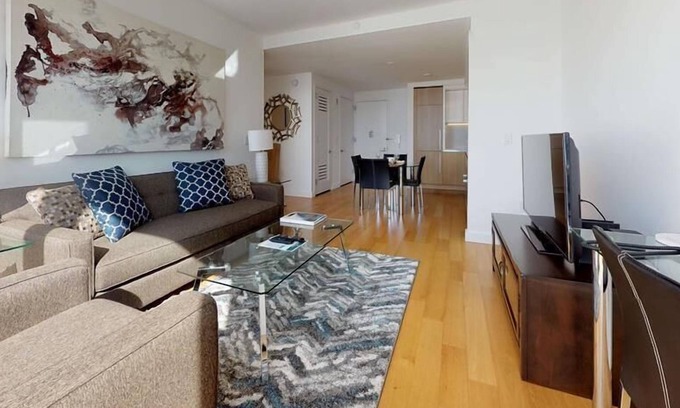 Hell's Kitchen Apartment | near Hudson Hards 1 BR | Midtown West | Upscale