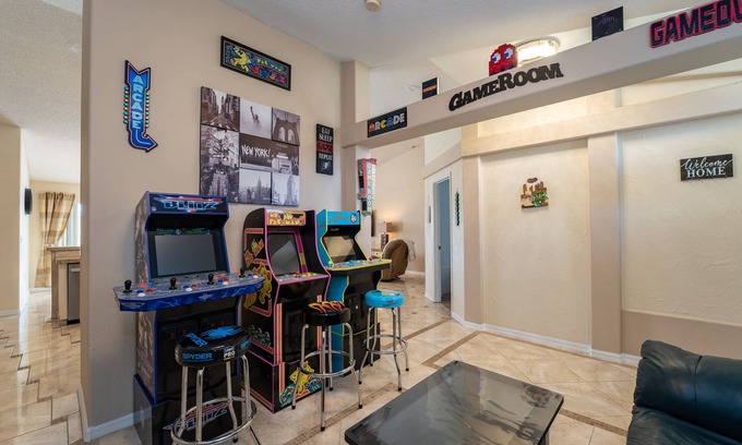 Sunridge Woods House | Near to Disney/Large Yard/Private pool/Quiet Community