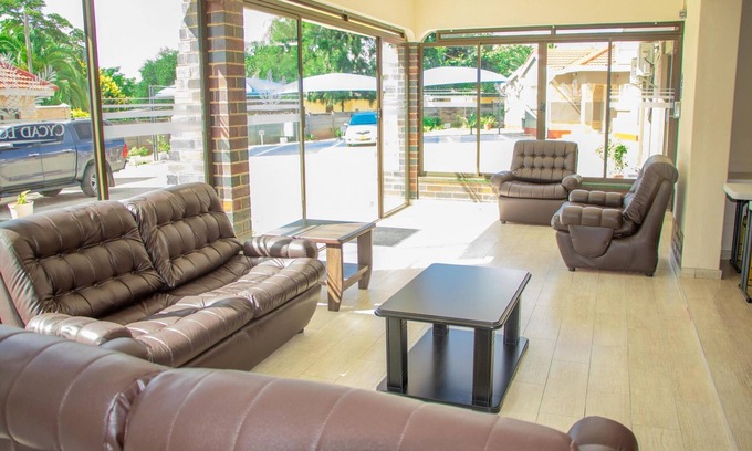 Bulawayo Apartment | Neat one Bedroom in Morningside Guesthouse - 2089