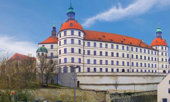 Neuburg Apartment | Neuburg New Apartement