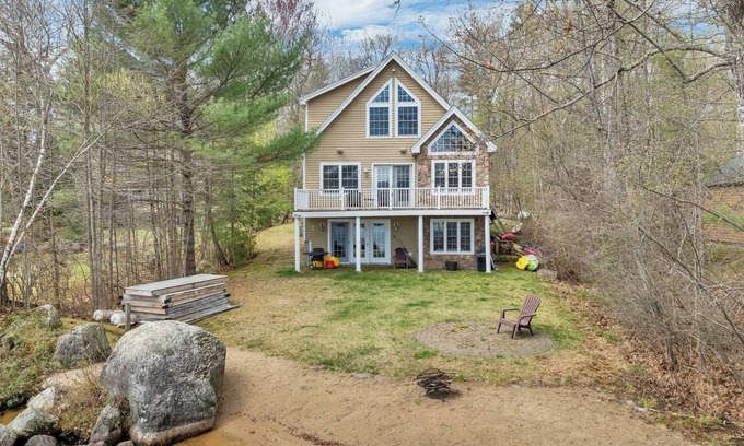 Moultonborough House | Never before rented light and bright home on Lake Winnipesaukee