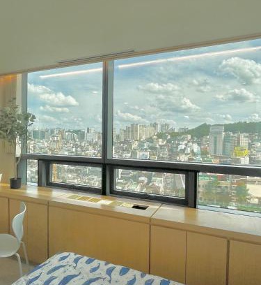 Mapo Apartment | New, 1-minute walk from Hongdae Entrance Station, Great Namsan Tower View