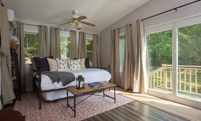 Kerhonkson House | NEW! 2- Hours from NYC; Peaceful Modern Hideaway w/BBQ, Firepit, & Gameroom