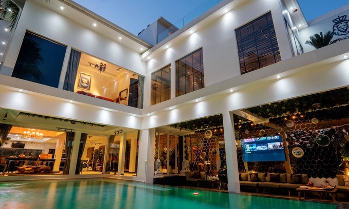 South Pattaya Villa | NEW 2022 Art Pool Villa