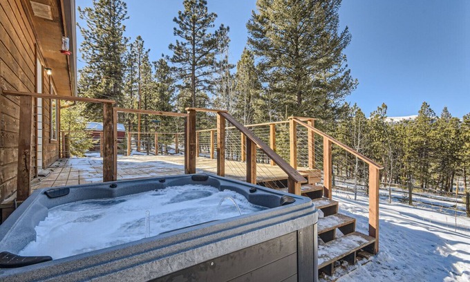 Bailey House | NEW! Adventure Base: Hot Tub, Views & Fast Wifi