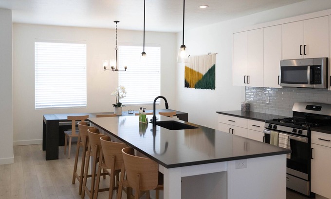 American Fork House | NEW American Fork 4 BD Townhome. Centrally located with fun game room!