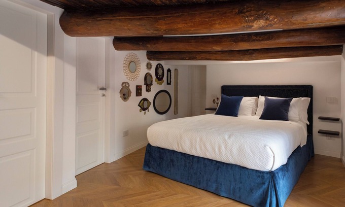 Montecalvario Apartment | New apartment in the historic center of Naples, for families or couples.